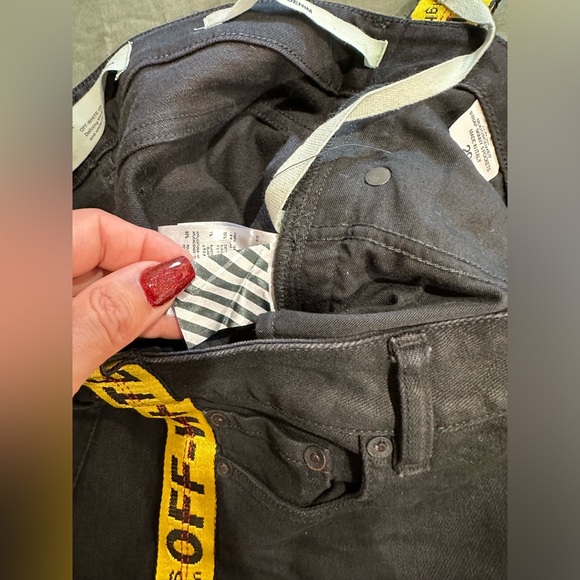 OFF-WHITE SLIM JEAN - Picture 2 of 6